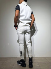 画像をギャラリービューアに読み込む, ライト ダブルニットベスト 3D SHADOW LOGO/WHITE (UNISEX)