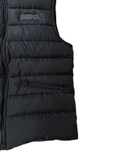 画像をギャラリービューアに読み込む, ダウンベスト 3D SHADOW LOGO (UNISEX)