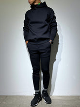 이미지를 갤러리 뷰어에 로드 , SLDO. × AddElm 裏起毛ストレッチハイネックロングスリーブTシャツ / NEON GREEN LOGO (UNISEX)