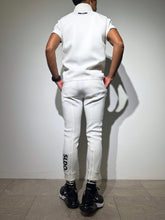 画像をギャラリービューアに読み込む, ライト ダブルニットベスト 3D SHADOW LOGO/WHITE (UNISEX)