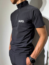 画像をギャラリービューアに読み込む, 撥水サンシェイド ハーフジップ 半袖モックネック カットソー FRONT LOGO/MATTE BLACK