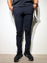 이미지를 갤러리 뷰어에 로드 , シェルタリングドライピケ 4WAY STRETCH パンツ/DARK NAVY (UNISEX)