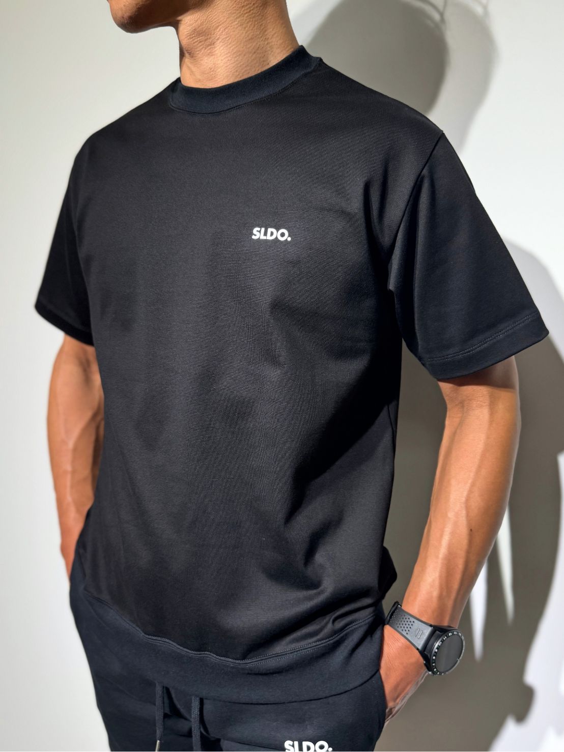 EXTRA SERIES】Tシャツ MINIMUM FRONT LOGO/BLACK – SLDO.