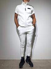 이미지를 갤러리 뷰어에 로드 , ライト ダブルニットベスト 3D SHADOW LOGO/WHITE (UNISEX)
