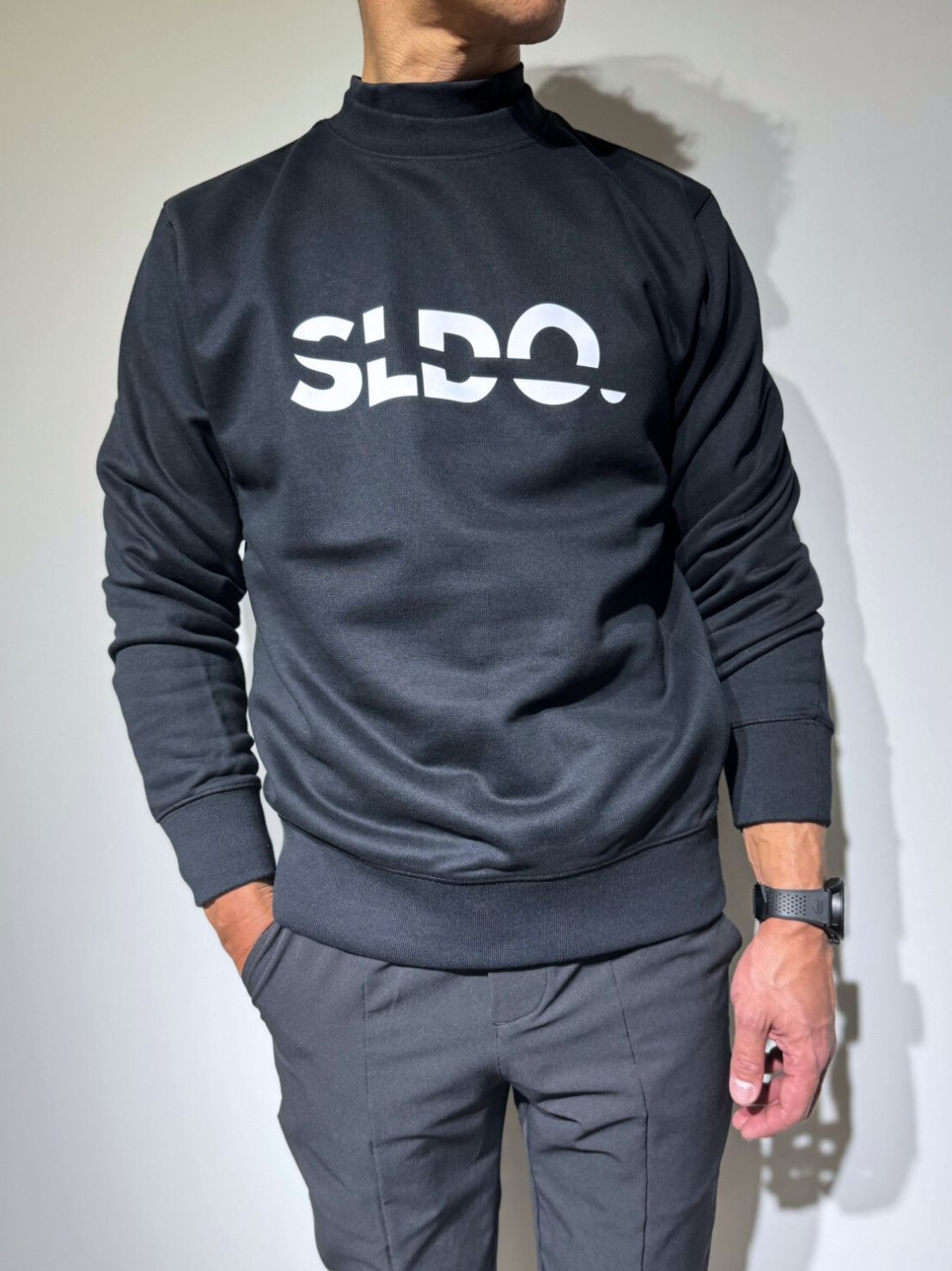 SLDO. × AddElm ストレッチハイネックカットソー（UNISEX）