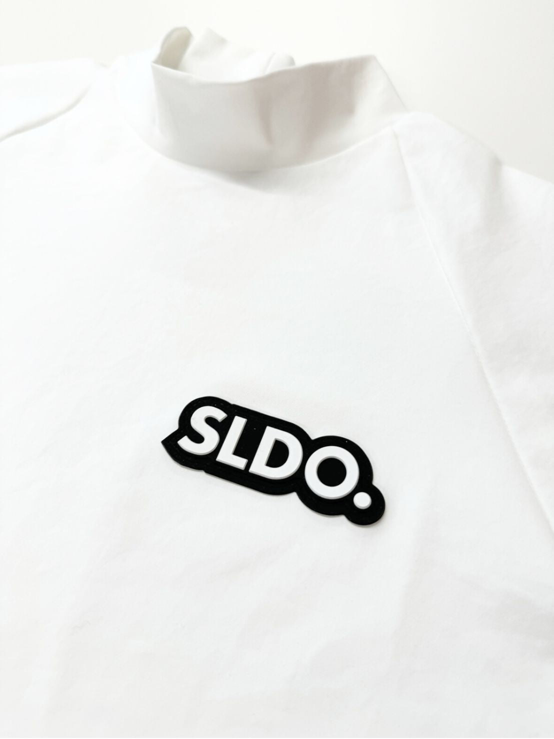 半袖モックネック カットソー FRONT 3D LOGO/WHITE – SLDO.