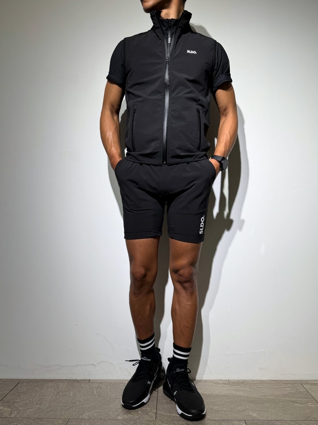 CODURA(R) NYLON 4WAY STRETCH ハーフパンツ FRONT BACK ZIP