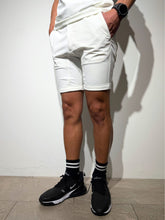 画像をギャラリービューアに読み込む, シェルタリングドライピケ 4WAY STRETCH ハーフパンツ BACK LOGO/WHITE
