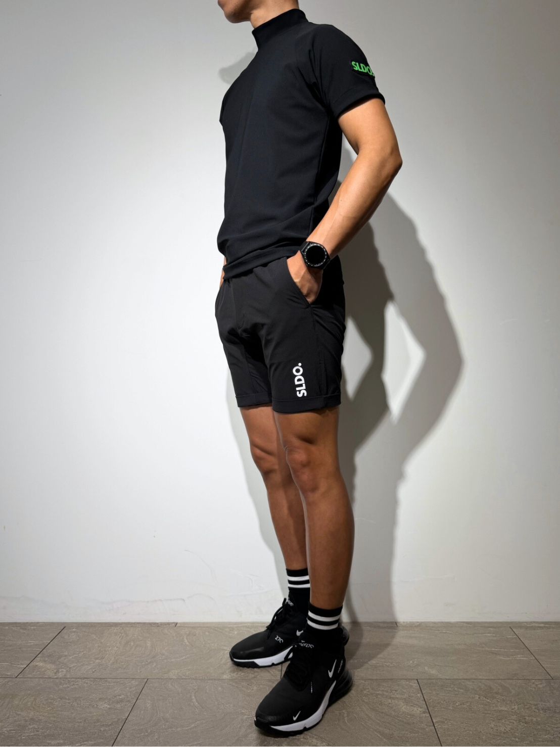 CODURA(R) NYLON 4WAY STRETCH ハーフパンツ FRONT BACK ZIP LOGO