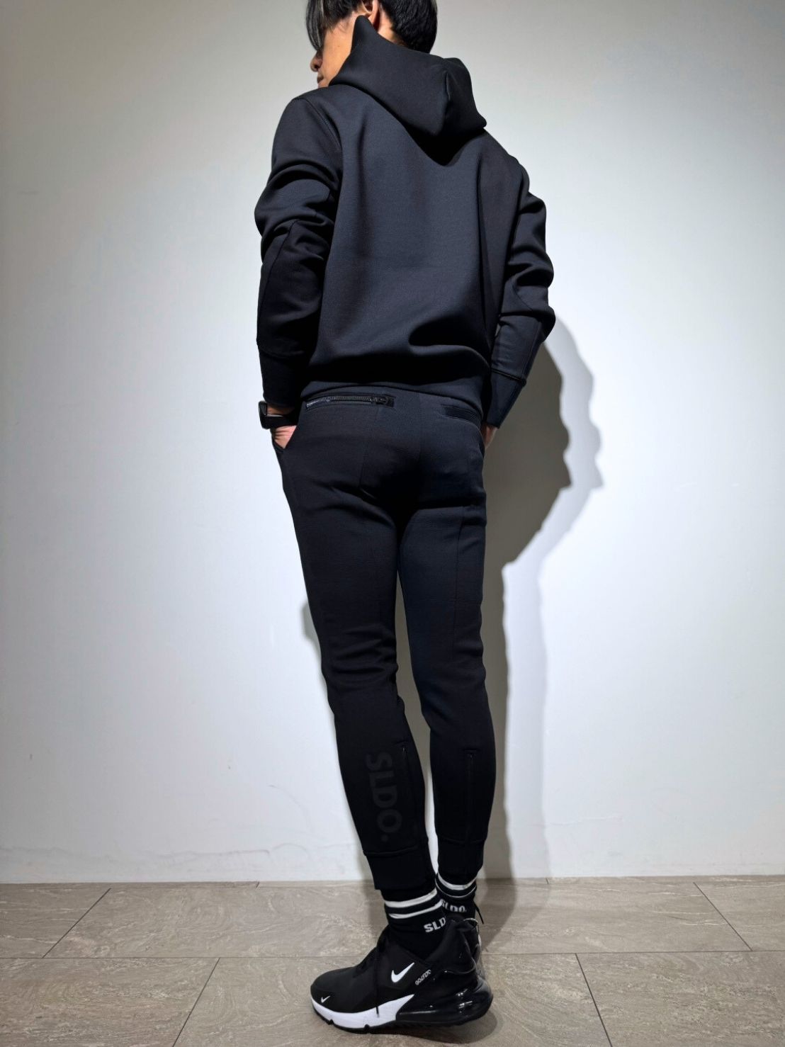 ライト ダブルニットフーディー FRONT 3D SHADOW LOGO/BLACK (UNISEX