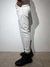画像をギャラリービューアに読み込む, シェルタリングドライピケ 4WAY STRETCH リブパンツ/WHITE (UNISEX)
