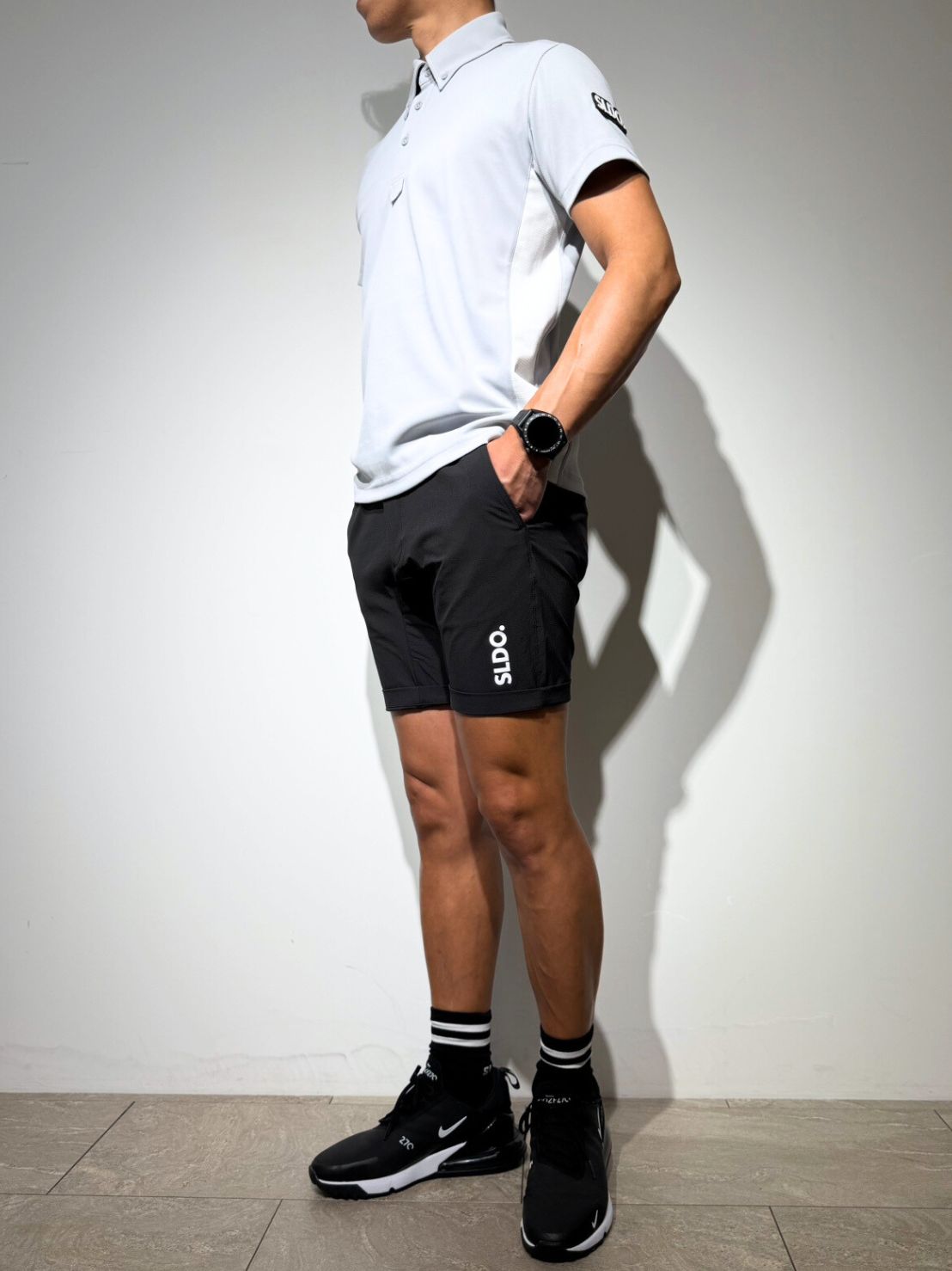 CODURA(R) NYLON 4WAY STRETCH ハーフパンツ FRONT BACK ZIP LOGO