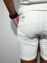 画像をギャラリービューアに読み込む, シェルタリングドライピケ 4WAY STRETCH ハーフパンツ BACK LOGO/WHITE
