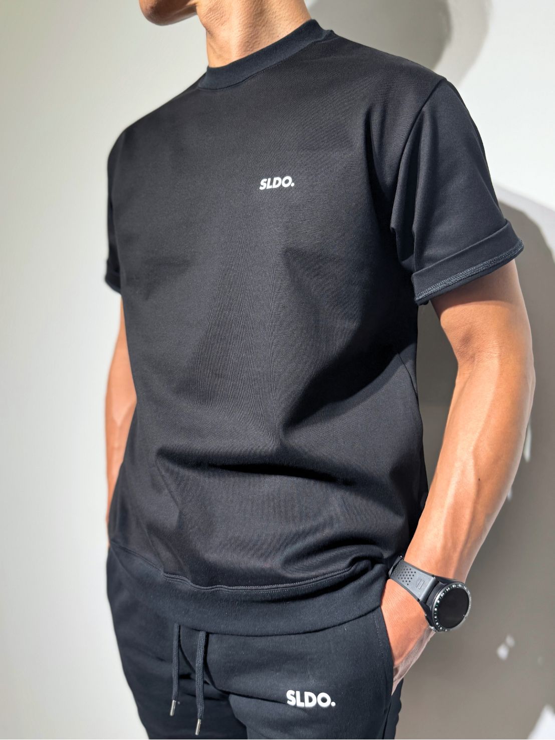 EXTRA SERIES】Tシャツ MINIMUM FRONT LOGO/BLACK – SLDO.