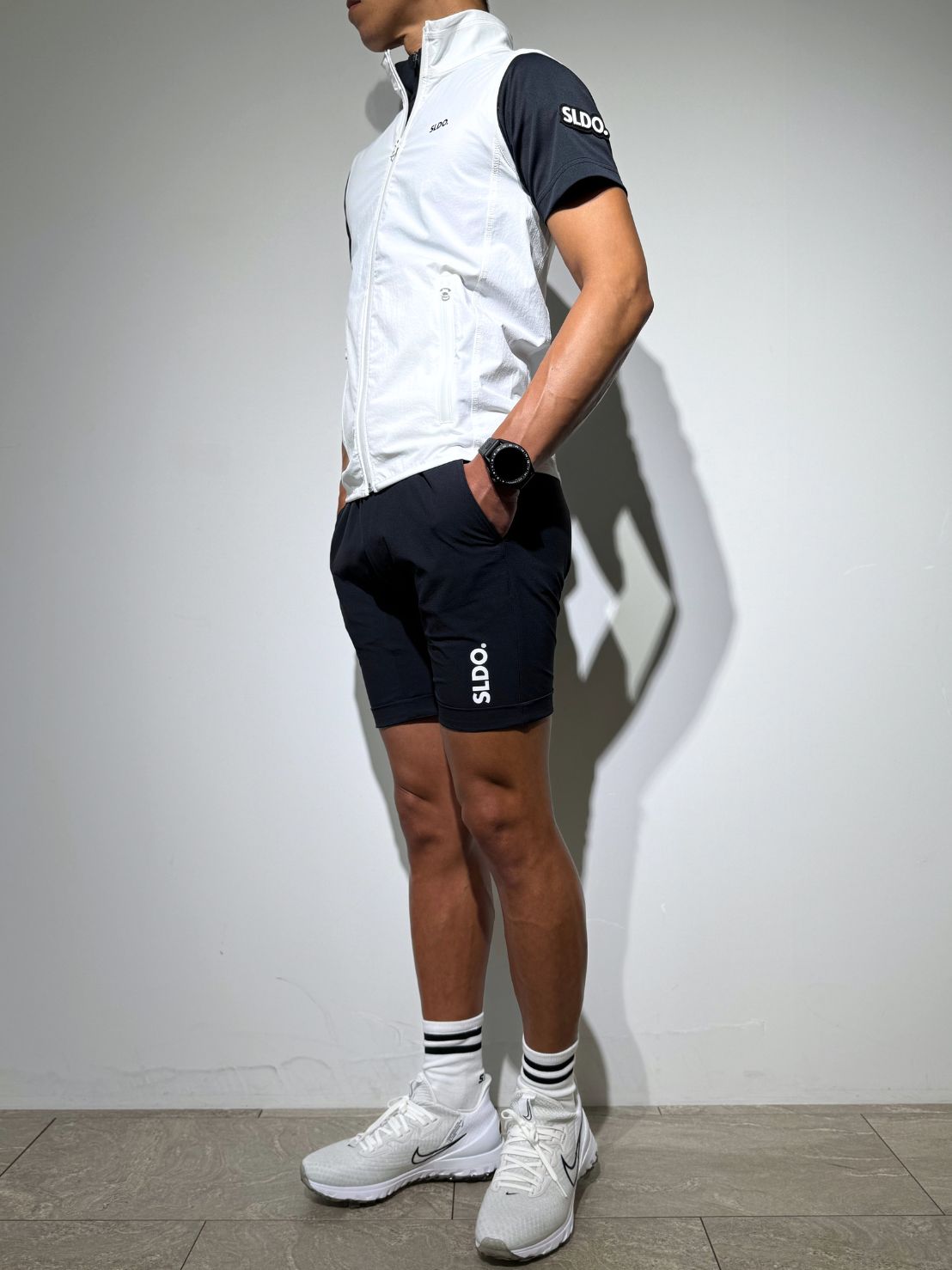 【美品】SLDO. CODURA(R) ストレッチサイド切替ハーフパンツ（XL） CODURA(R) NYLON 4WAY STRETCH ハーフパンツ FRONT BACK ZIP