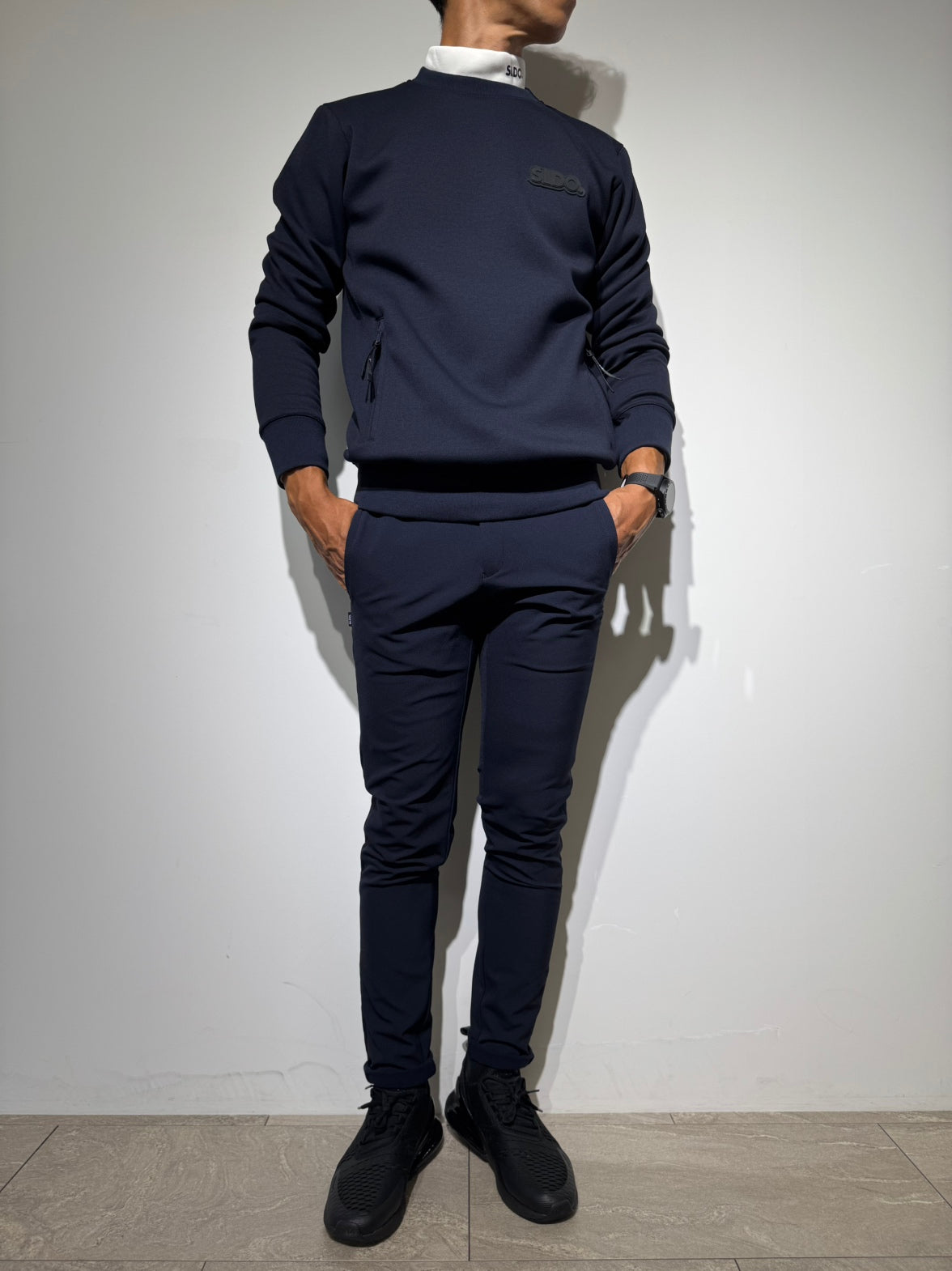 裏起毛プライムフレックス サテンラインパンツ/DARK NAVY – SLDO.