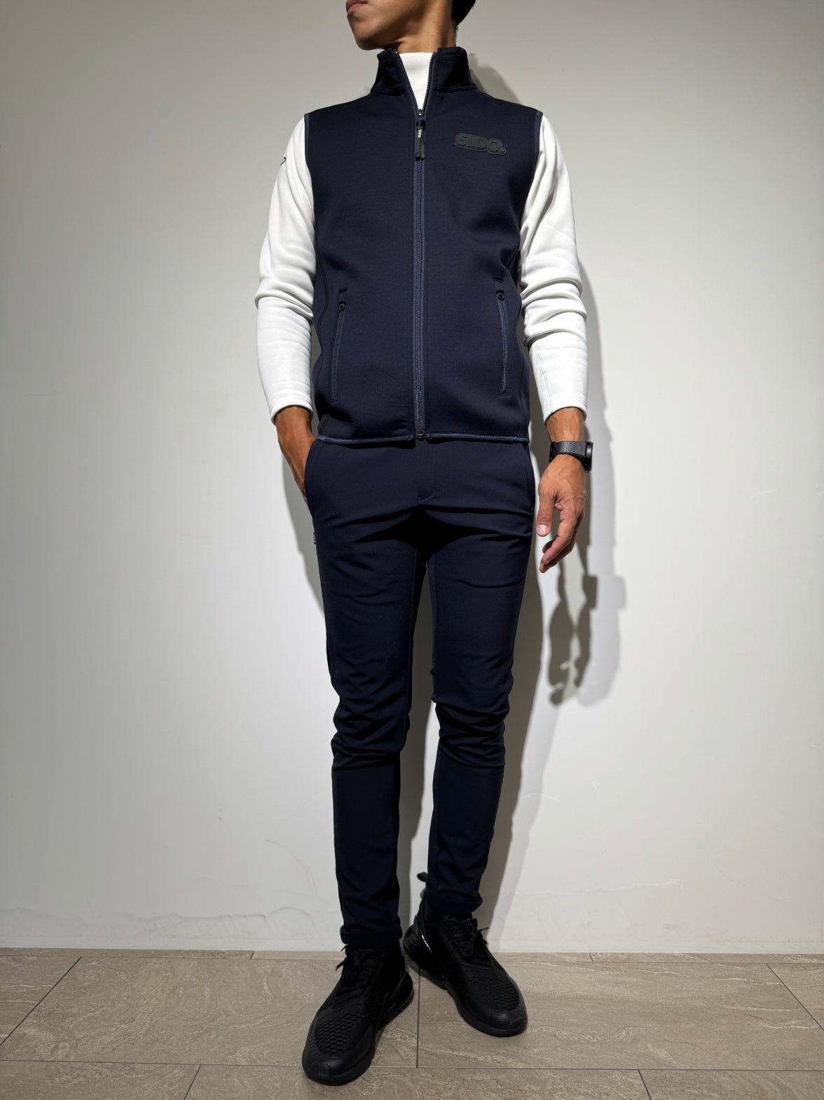 裏起毛プライムフレックス サテンラインパンツ/DARK NAVY – SLDO.