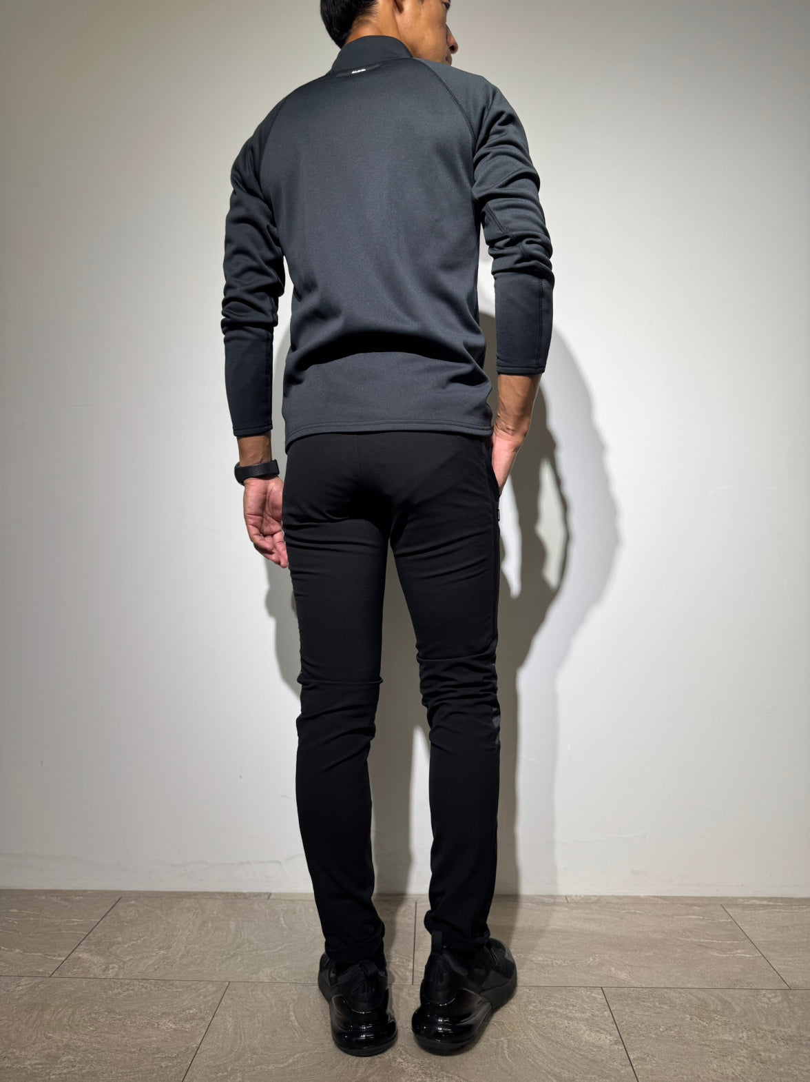 NEW STD裏起毛ストレッチハイネックロングスリーブTシャツ/BLACK