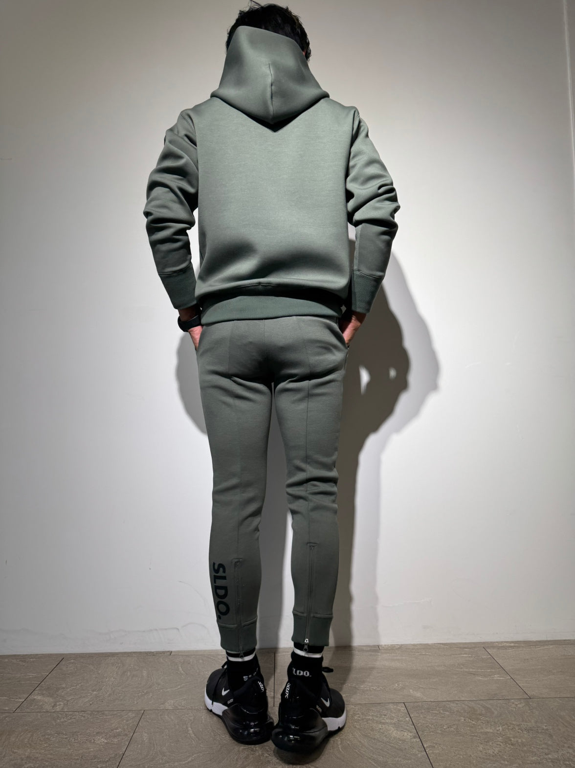 ライト ダブルニット リブパンツ/OLIVE GREEN (UNISEX) – SLDO.
