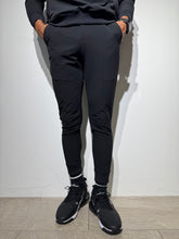 이미지를 갤러리 뷰어에 로드 , NEW STDダブルクロスストレッチリブパンツ/BLACK×WHITE LOGO(UNISEX)

